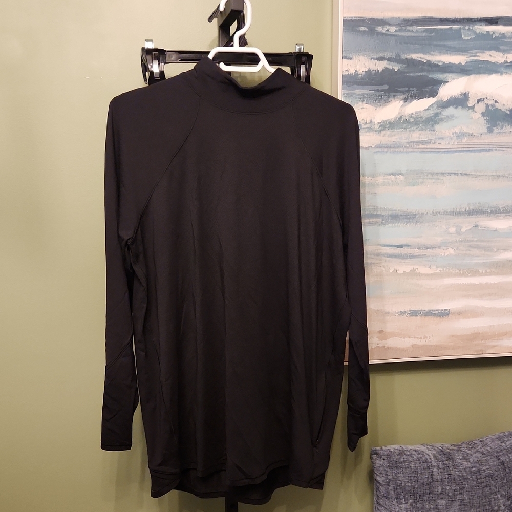 lululemon athletica Black Long Sleeve Top